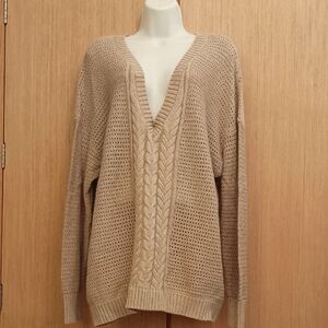 +SZ Lane Bryant SZ 22/24 Tan V Neck Sweater.